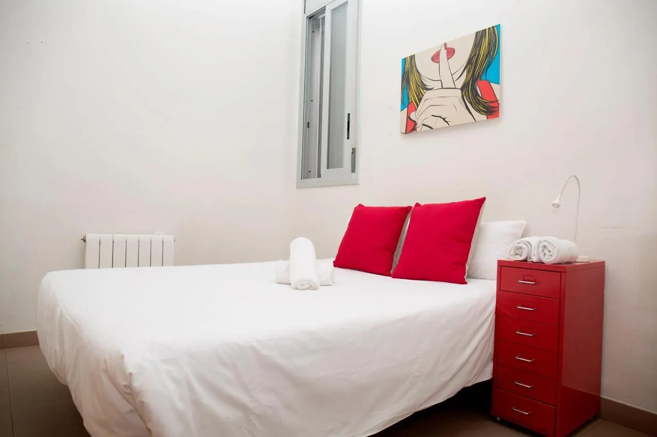 Mora Rooms Barcelona 0*,