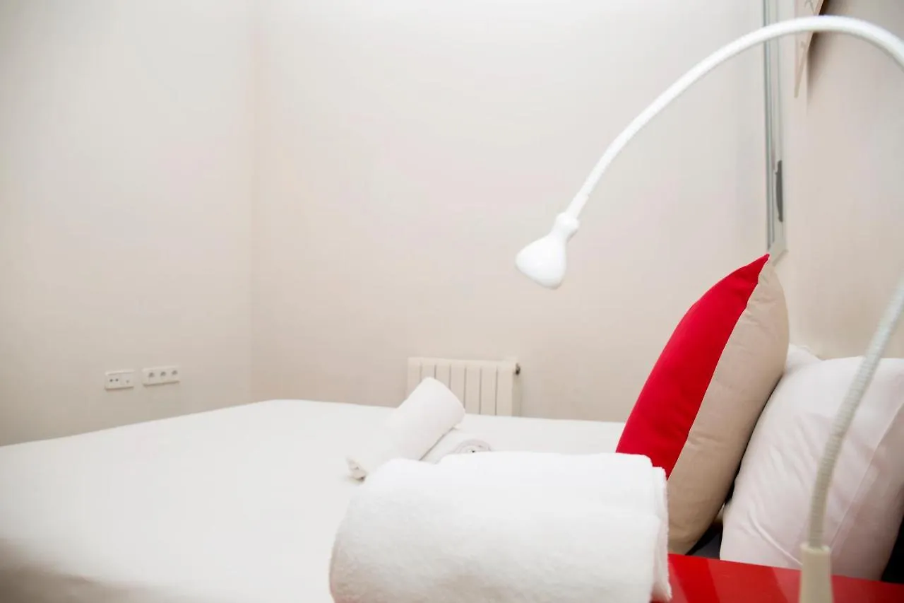 Mora Rooms Barcelona Guest house